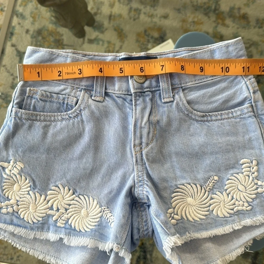 Old Navy shorts🌸